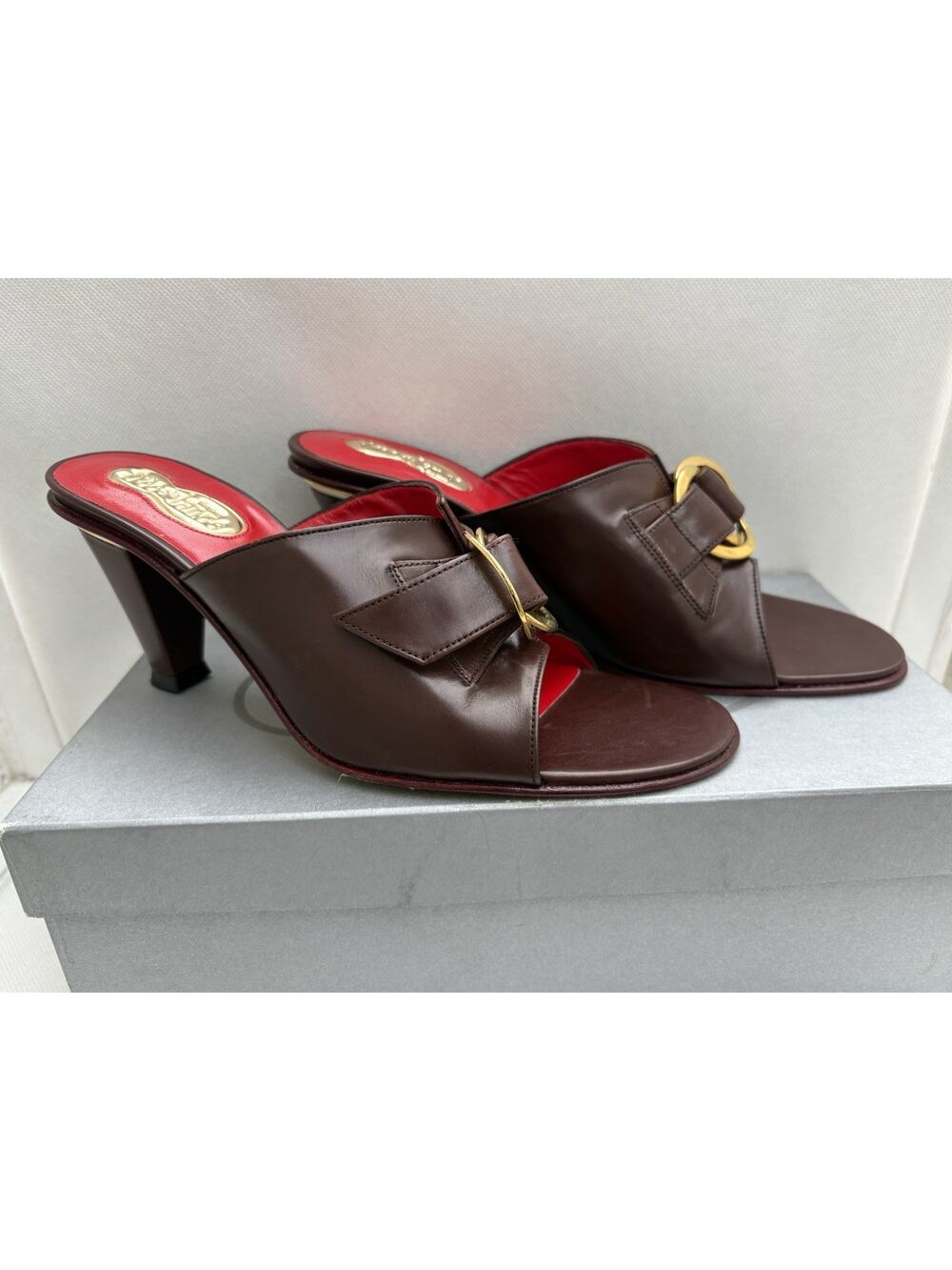 Freelance Paris FLOR SCOUT MULE Size 38.5 Brown Leather w/ Buckle Gold Bottoms